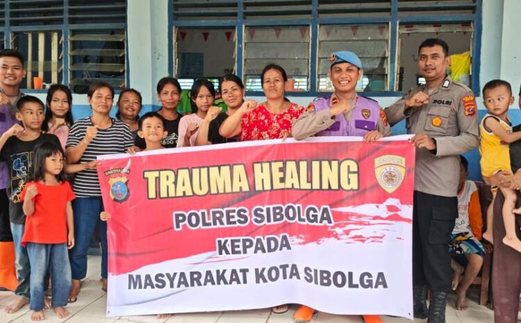  Polres Sibolga Gelar Pemberian Bantuan dan Trauma Healing Bagi Korban Banjir dan Longsor