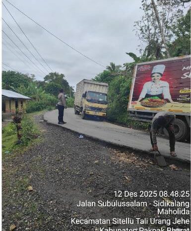  Beram Jalan Yang Dalam, Banyak Tikungan dan Badan Jalan Sempit Faktor Kemacetan Jalinsum Dairi Pakpak Bharat Menuju Subulussalam