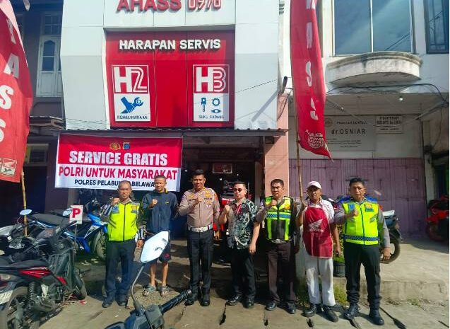  Polres Pelabuhan Belawan Berikan Servis Motor Gratis Untuk Warga Terdampak Banjir