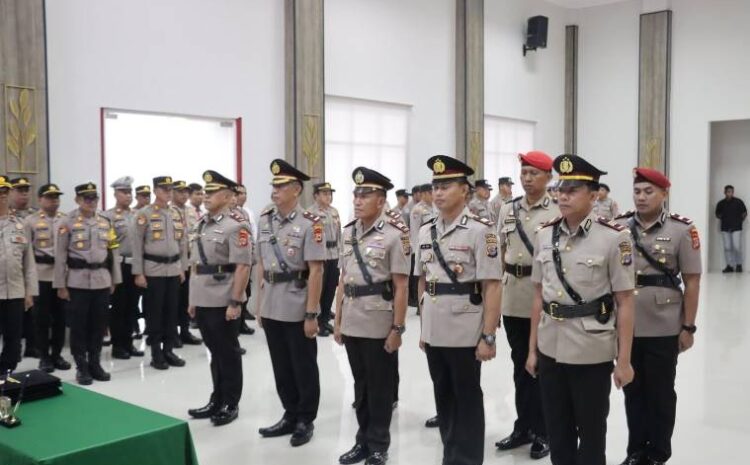 Kapolres Pimpin Upacara Sertijab di Lingkungan Polres Morowali
