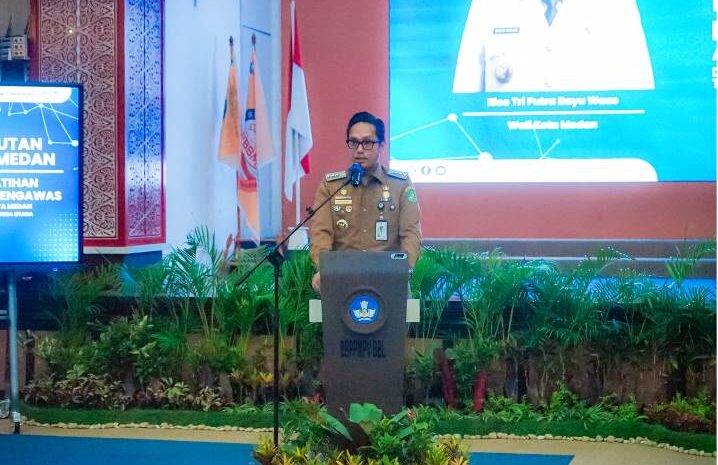  Wali Kota Medan Tutup Pelatihan Kepemimpinan Pengawas Angkatan II, Rico Waas: Ilmu Yang Didapat Digunakan Untuk Pengabdian Kepada Masyarakat