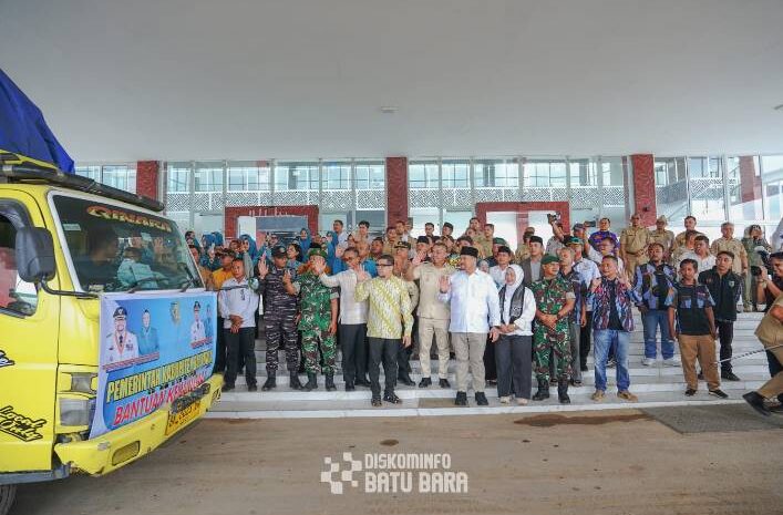  Bupati Batubara Lepas Keberangkatan 12 Truk Bantuan Untuk Korban Bencana Alam di 3 Daerah