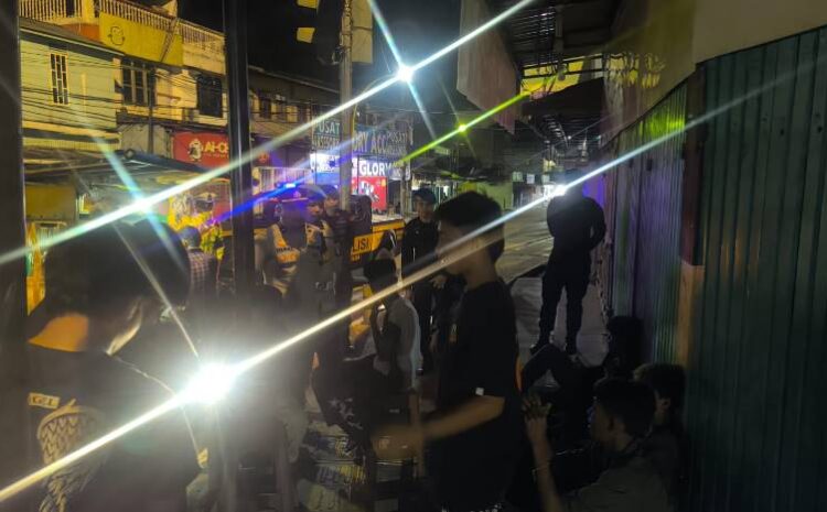  Sambangi Warga Agar Tidak Lakukan Aksi Tawuran Remaja, Polres Sibolga Laksanakan Patroli Dialogis
