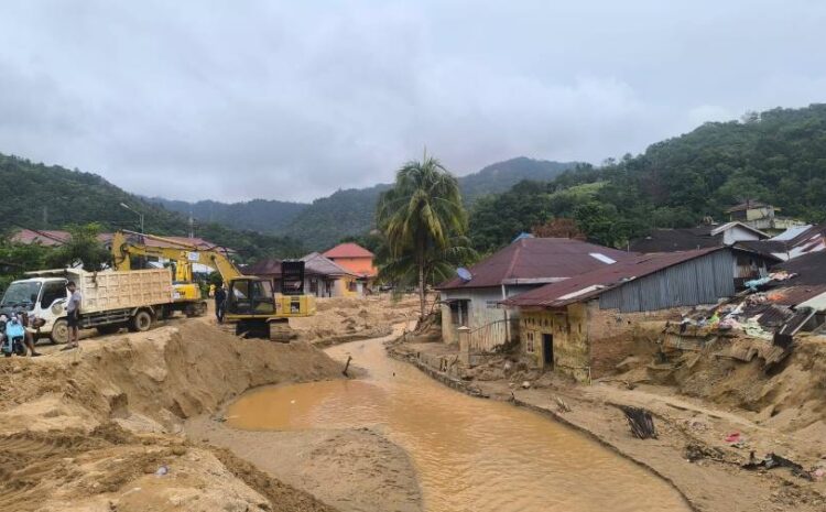  Percepat Normalisasi Sungai Aek Doras, Polres Sibolga Pantau Kegiatan Alat Berat di Lokasi