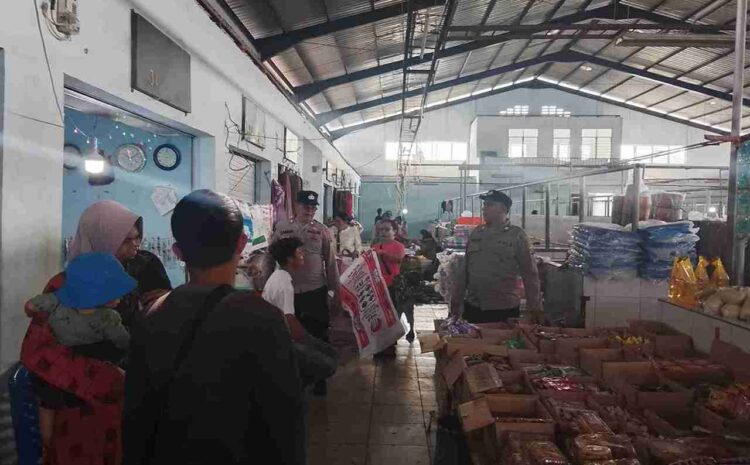  Pastikan Aktivitas di Pasar Rakyat/Onan Sukaramai Berjalan Aman dan Kondusif, Polsek Sukaramai Laksanakan KRYD