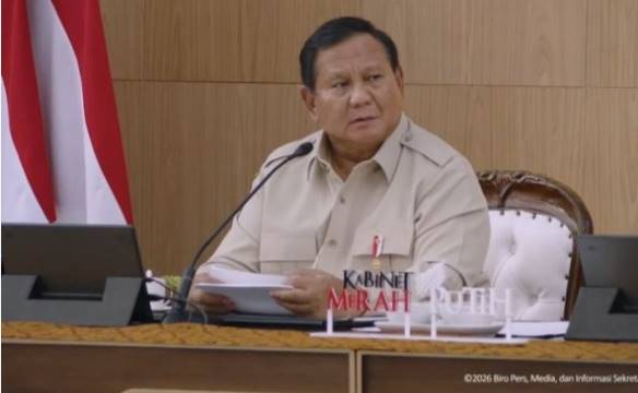  Presiden Prabowo Evaluasi Kinerja Kabinet Saat Retret Kabinet di Hambalang