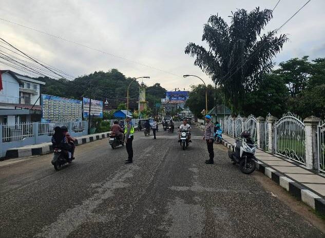  Sat Lantas Polres Sibolga Laksanakan Strong Point Pagi dan Patroli Imbauan Polisi Oi Dusanak
