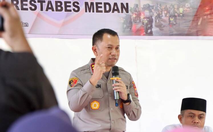  Curhat Warga Jermal, Kombes Jean Calvijn Bilang Dulu Polisi Dilempari Batu Kini Disambut Lambaian Tangan