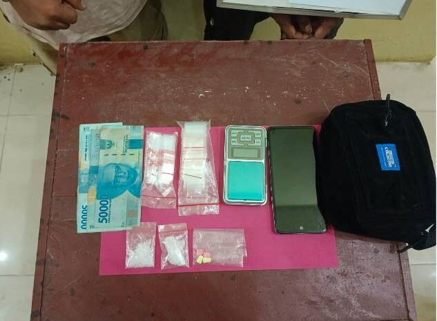 Satres Narkoba Polres Palas Amankan Tersangka Pengedar Sabu Lintas Provinsi
