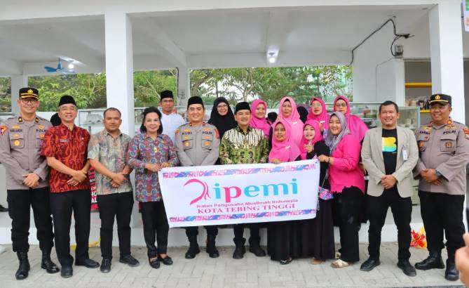  Wakapolres Tebing Tinggi Hadiri Launching Pusat Kuliner Masjid Agung