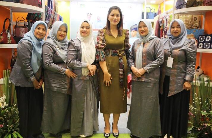  Ketua Dekranasda Kabupaten Asahan Hadiri Pembukaan Inacraft 2026, Dorong UMKM Naik Kelas