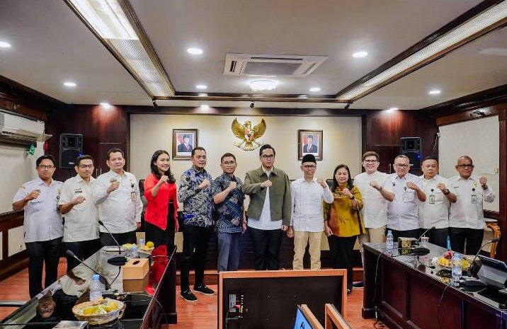  Rico Waas Terima Kunjungan Reses DPRD Sumut, Bahas Soal Infrastruktur Hingga Banjir