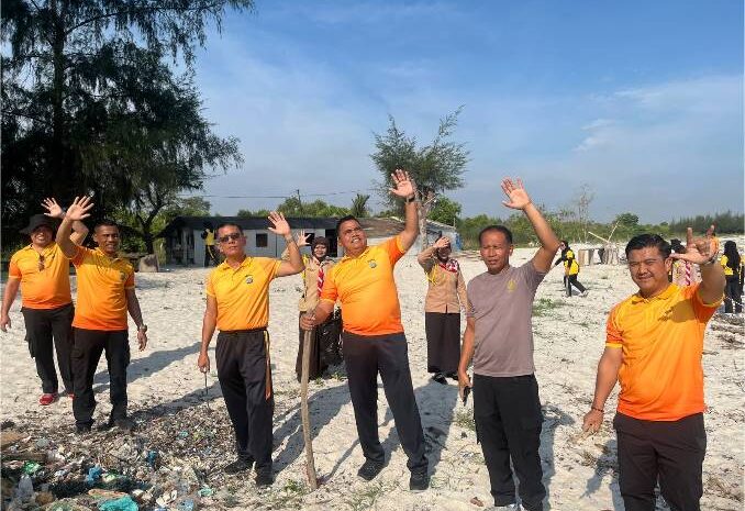  Polres Sergai Gelar Kurvey di Pantai Sentang, Wujud Kepedulian Lingkungan
