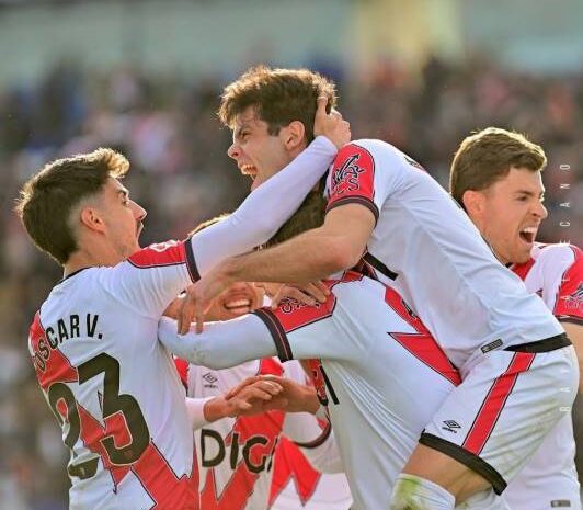  Rayo Vallecano Tumbangkan Atlético 3-0 di Vallecas