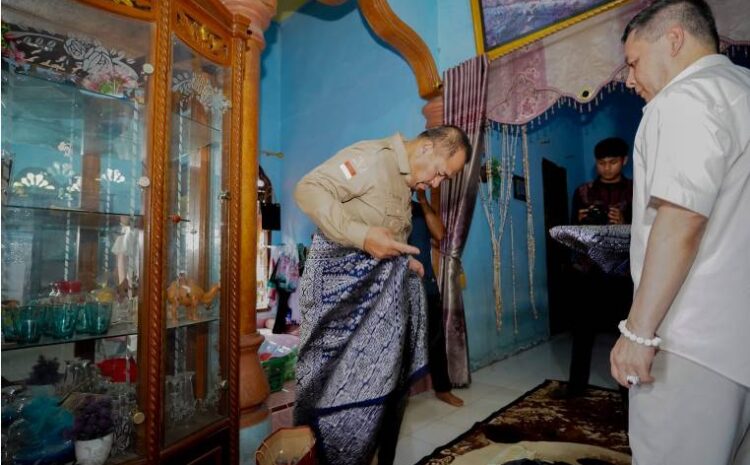  Bupati Baharuddin Promosikan Songket Batu Bara Ke Kancah Dunia