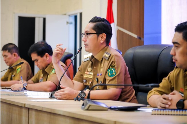  Jelang Idul Fitri, Rico Waas Pimpin Rapat Koordinasi Trantibum Pastikan Keamanan Kota Medan