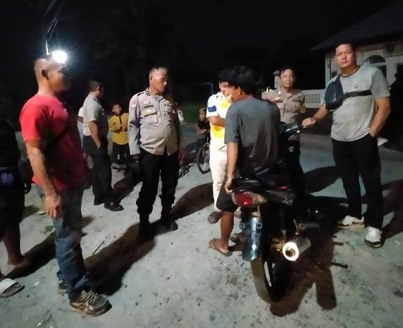  Polres Batubara Kawal Keamanan Sholat Tarawih dan Cegah Kejahatan 3C
