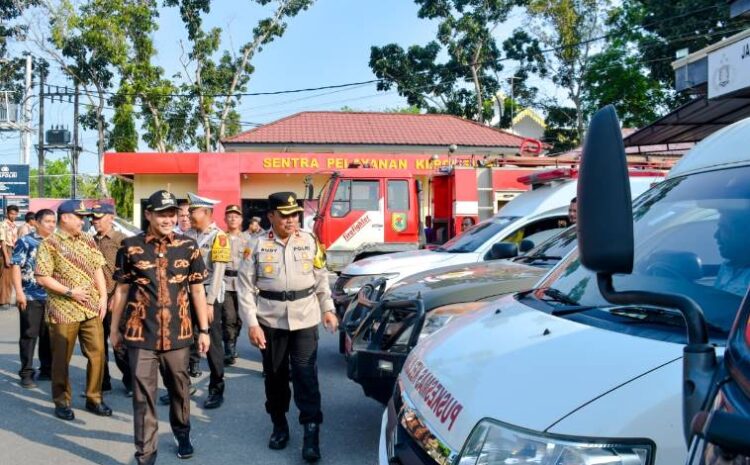  Wabup Sergai Pimpin Pengecekan Personel pada Apel Gelar Pasukan Operasi Ketupat Toba 2026