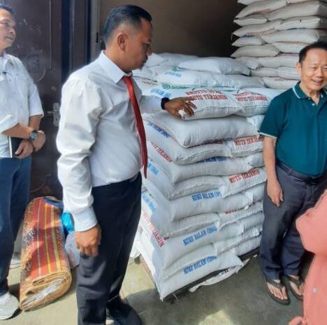  Jelang Idul Fitri, Polres Tanah Karo Pantau Stabilitas Harga Sembako di Pasar Kabanjahe