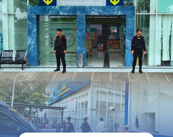  Brimob Polda Sumut Lakukan Pemantauan Keamanan di Terminal Amplas
