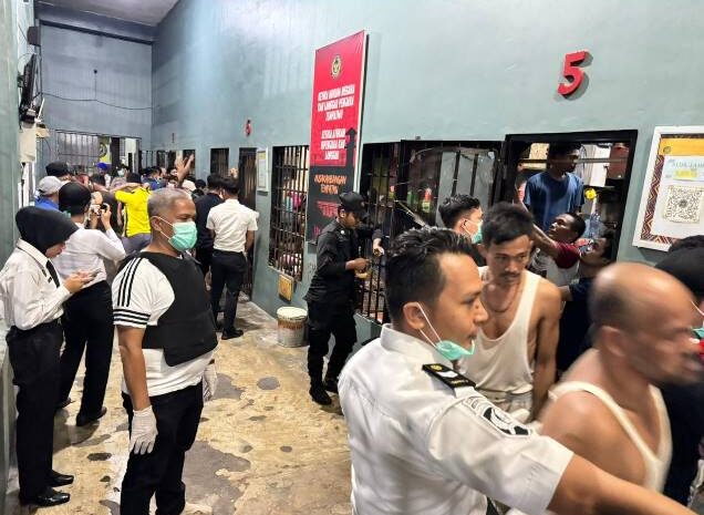  Polsek Labuhan Ruku Gelar Razia Bersama di Lapas Kelas II A Labuhan Ruku