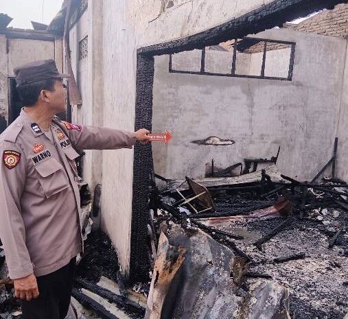  Dua Rumah Terbakar di Perbaungan, Satu Korban Kena Luka Bakar