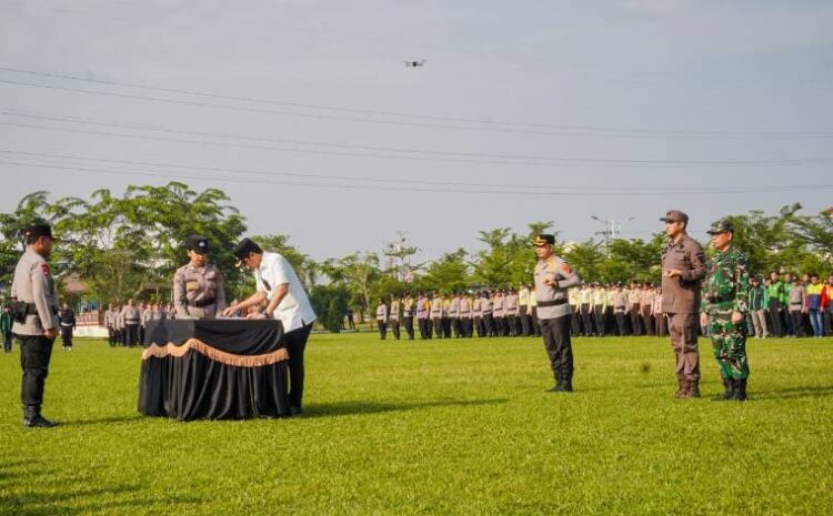  Apel Akbar dan Deklarasi Sabuk Kamtibmas, Rico Waas Apresiasi Kesiapan Polri Jaga Kondusivitas Medan Lewat Simulasi Sispamkota