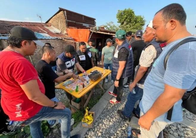  Polrestabes Medan Gempur Sarang Narkoba di Wilayah Rel Kereta Api Tembung