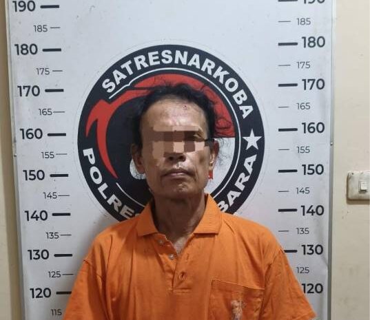  Dini Hari Digerebek, Satres Narkoba Polres Batu Bara Tangkap Pengedar Sabu Desa Gambus Laut