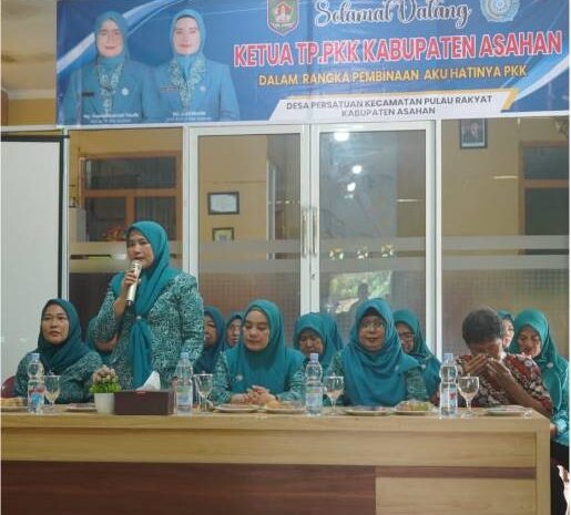  Kunjungan Ke Desa Persatuan, Ketua TP PKK Asahan Paparkan Indikator Program Aku Hatinya PKK