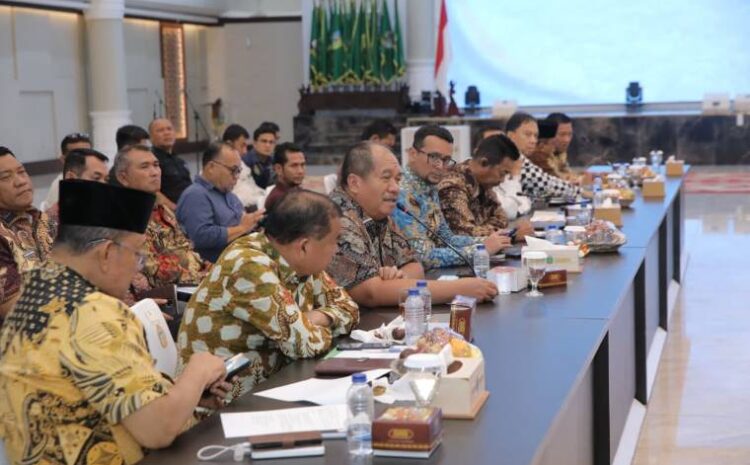  Hadiri Sosialisasi PBPH, Bupati Asahan Beri Saran Lahan Hasil Penertiban Satgas PKH Dikelola BUMD