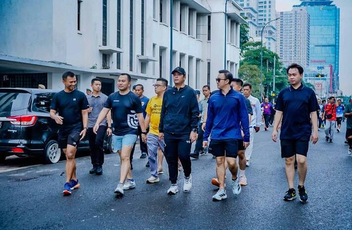  Rico Waas dan Forkopimda Berbaur Bersama Warga di CFD Medan