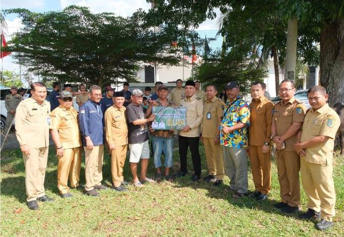  61 Sapi Kurban Dari OPD dan Perusahaan Disalurkan Ke BKM Serta Organisasi di Batu Bara
