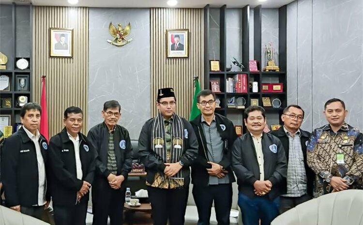  Terima Audiensi Pomparan Raja Silahisabungan, Wali Kota Medan: Jaga Kelestarian Budaya Dari Gempuran Teknologi