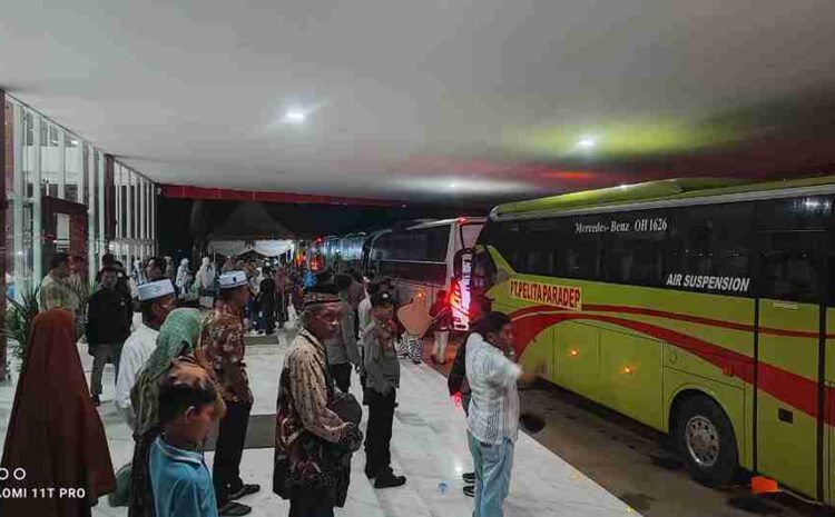  Polres Batu Bara Kawal Kedatangan Jamaah Haji, Situasi Kondusif di Kantor Bupati