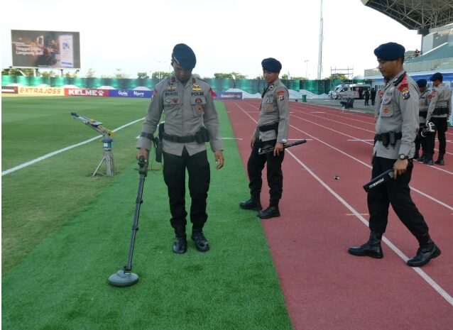  Jelang Laga Filipina Vs Australia, Gegana Brimob Polda Sumut Sterilisasi Stadion Madya Pastikan Keamanan ASEAN U-19 Boys’ Championship 2026