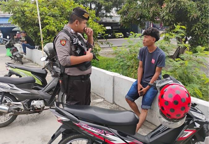  Polres Batu Bara Sapa Masyarakat Lewat Cooling System dan Imbauan Kamtibmas