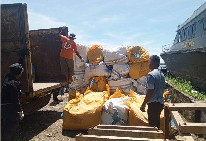  Berakhir di Batu Bara, Bea Cukai Sumut Berhasil Gagalkan Penyelundupan 113 Balpres