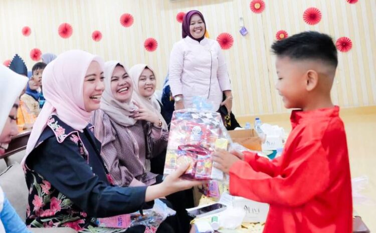  Diwarnai Unjuk Bakat dan Kreativitas, Ketua Pokja Bunda PAUD Sergai Resmi Lepas 49 Wisudawan Cilik TK Percontohan