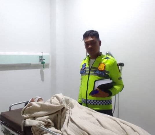  Kecelakaan Km 117.200 Tol Indrapura, Bus Nusantara Tamiang Ringsek Bagian Depan