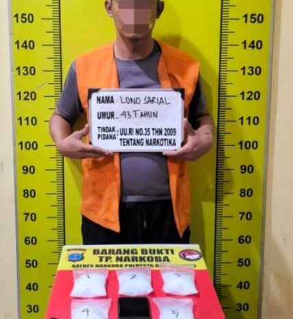  Pria 43 Tahun Ditangkap Satres Narkoba Polresta Deli Serdang