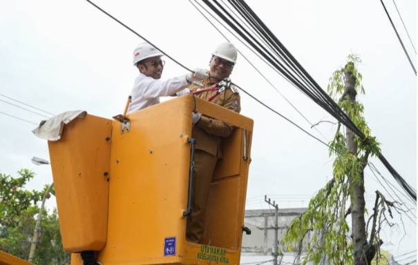  Bupati Deli Serdang Potong Kabel Jaringan Telekomunikasi di Lubuk Pakam