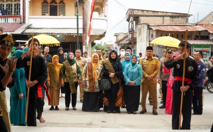  Wabup Batu Bara Sambut Tim PKK Sumut, Tekankan Pola Asuh Anak di Era Digital