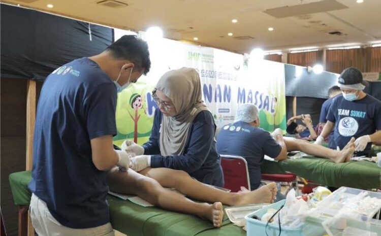  IMIP Gelar Khitanan Massal Gratis Bagi 150 Anak di Bahodopi