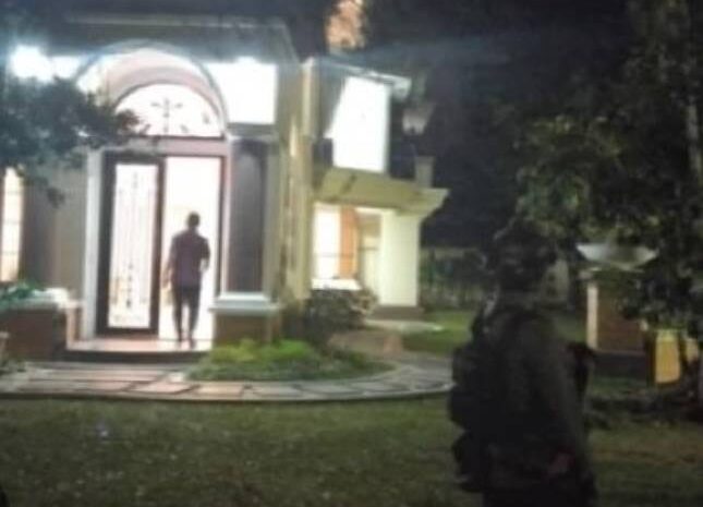  Rumah Jampidsus Febrie Adriansyah Dijaga Ketat TNI, Muncul Berbagai Spekulasi