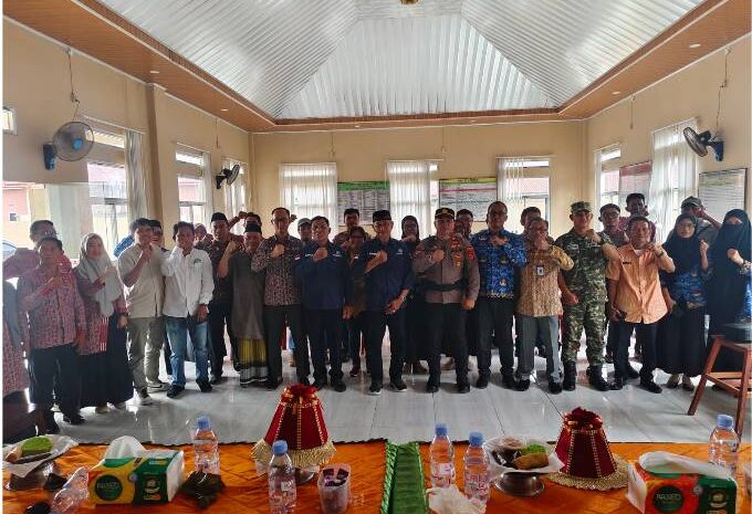  Bati Komsos Koramil 1311-09/Bahodopi Hadiri Sosialisasi Peran dan Pembentukan FKDM Tingkat Kecamatan