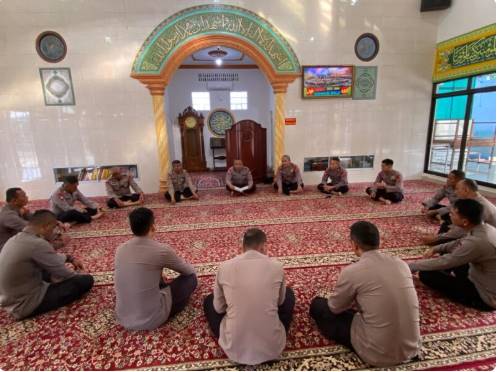  Binrohtal Perkuat Karakter Personel, Brimob Polda Sumut Tanamkan Integritas yang Berakar dari Keimanan