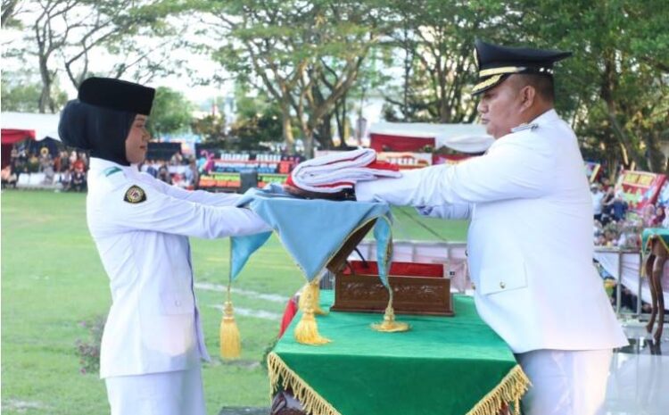  Berlangsung Khidmat dan Hangat Warnai Upacara Penurunan Bendera Hut Ke-81 Kemerdekaan RI Dd Alun-alun Rambate Rata Raya