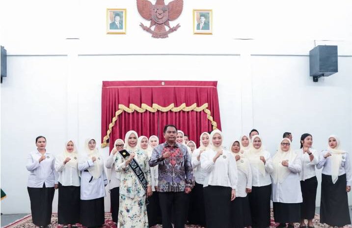  Bupati Sergai Lantik Pengurus Pokja Bunda PAUD, Tekankan Fondasi Generasi Emas 2045