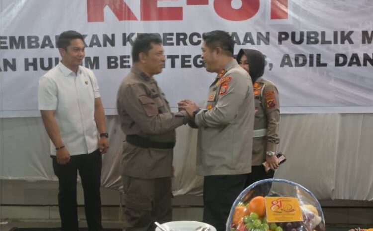  Perkuat Sinergitas Penegak Hukum, Kapolres Labusel Beri Surprise Harlah Kejaksaan RI ke-81 Ke Kajari Labusel